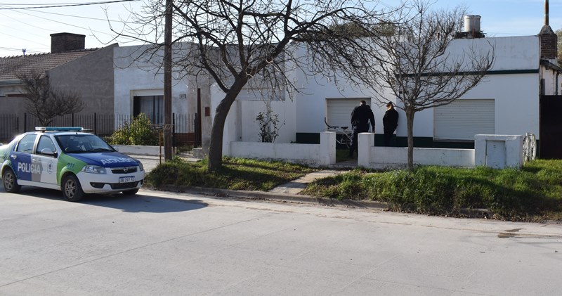 Hurtan una gran cantidad de elementos de una vivienda, aprovechando la ausencia de su moradora