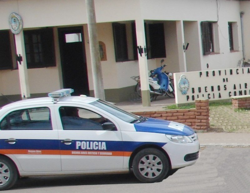 Saldungaray – Con el «cuento del tío» estafaron a una señora y le robaron joyas y dinero