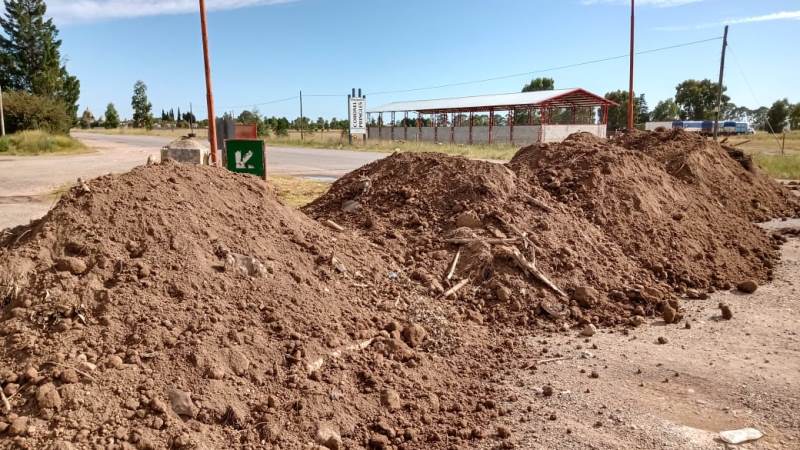 CORONEL PRINGLES QUEDÓ AISLADO CON EL CIERRE DE CASI TODOS LOS INGRESOS A LA CIUDAD