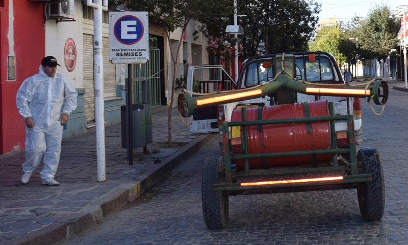 Se realizó la desinfección de calles de la ciudad