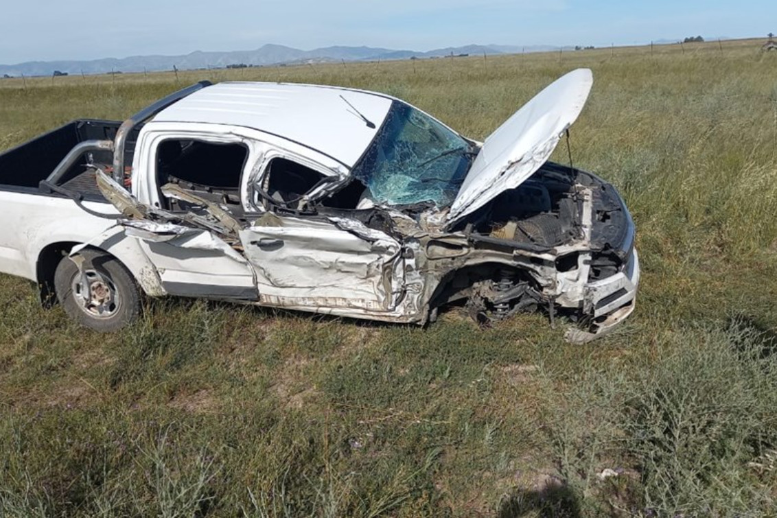 RUTA 33: choque sin heridos entre camioneta y camión