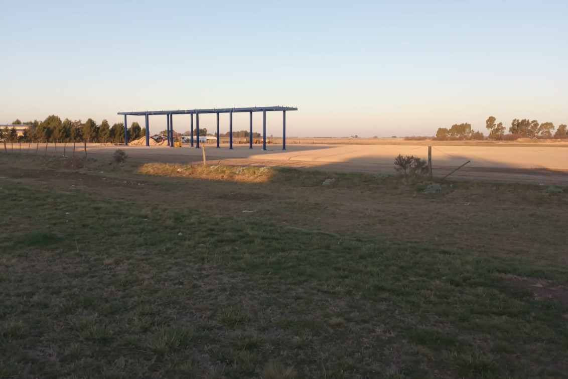 Avanza la construcción de la futura estación de servicio Y.P.F.