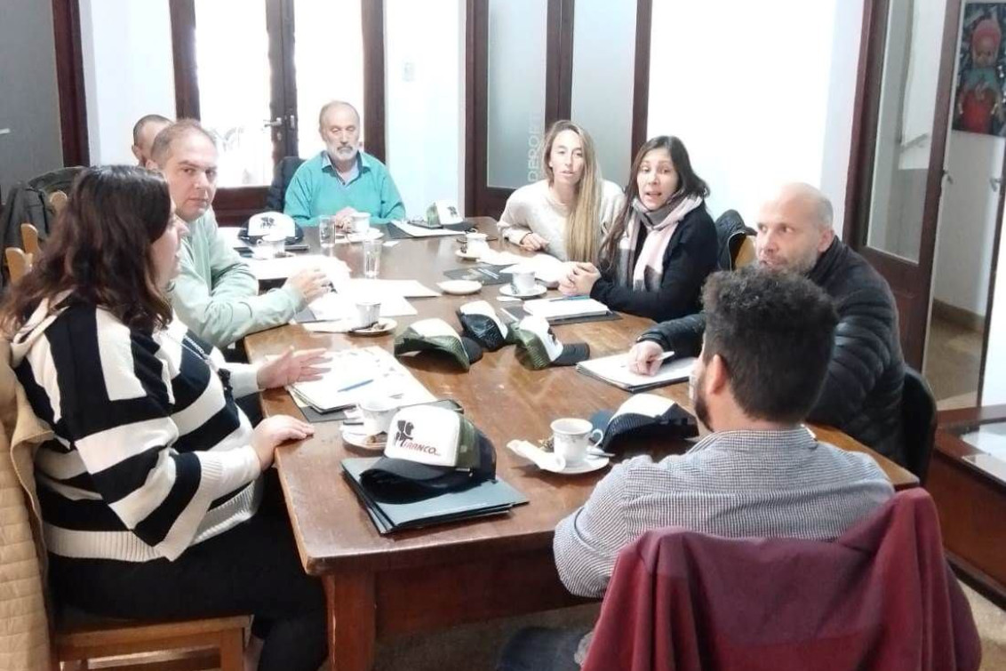 Reunión de áreas de ambiente Coronel Pringles y de la zona