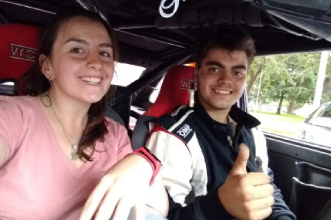 “EL MOMENTO DE LA CARRERA ES ÚNICO, AUNQUE TE CONSUMEN LOS NERVIOS, DISFRUTÁS ESA ADRENALINA”