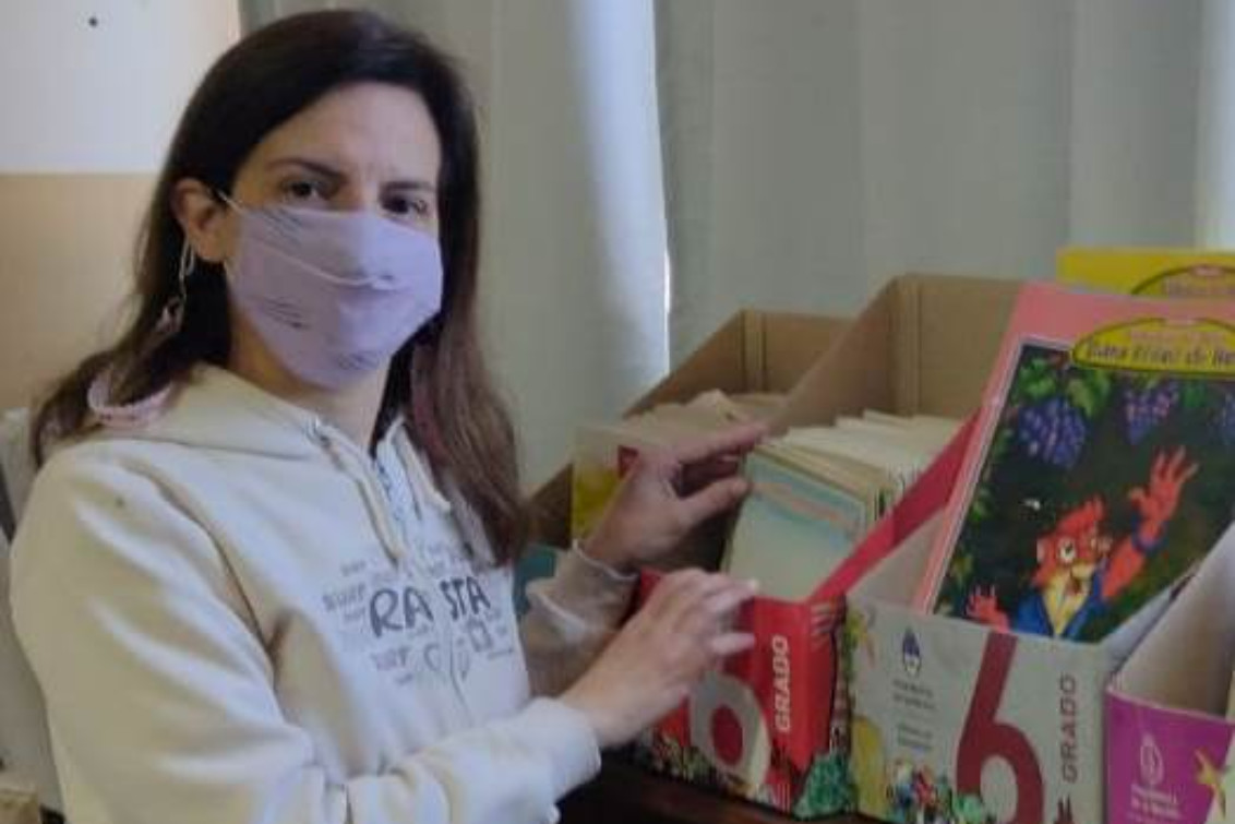 “Compartir con los chicos la hora de biblioteca, es lo más lindo que hay”