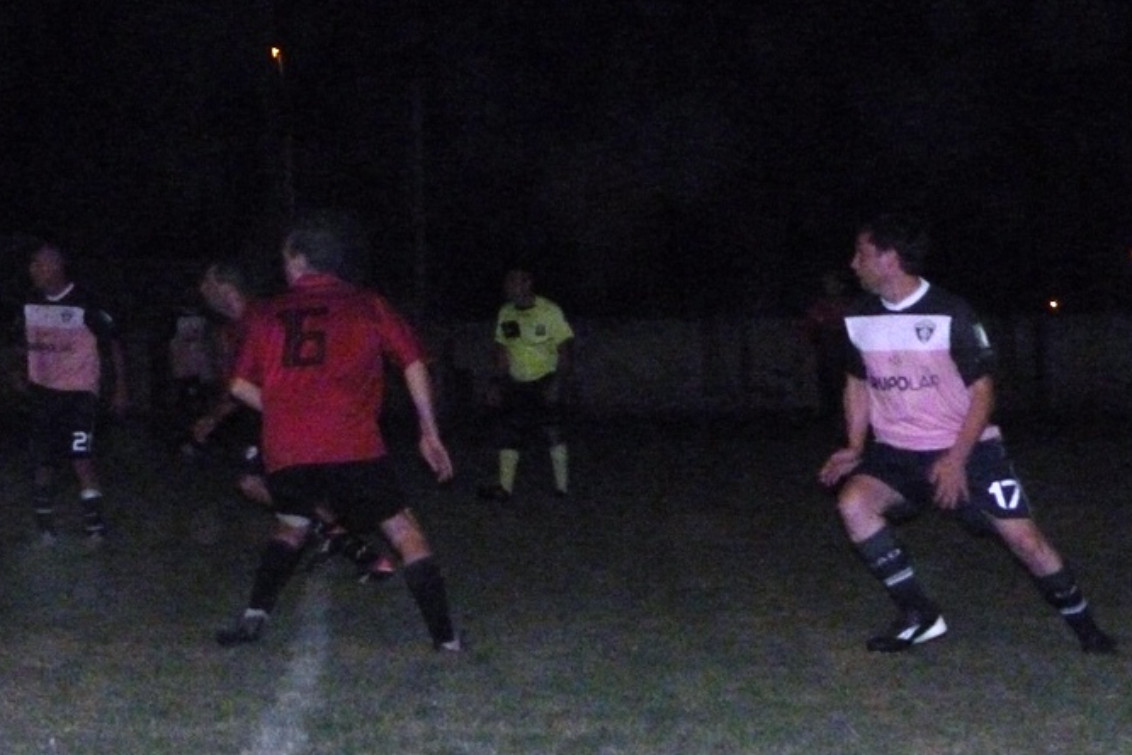 Almaceneros y Alumni ganaron