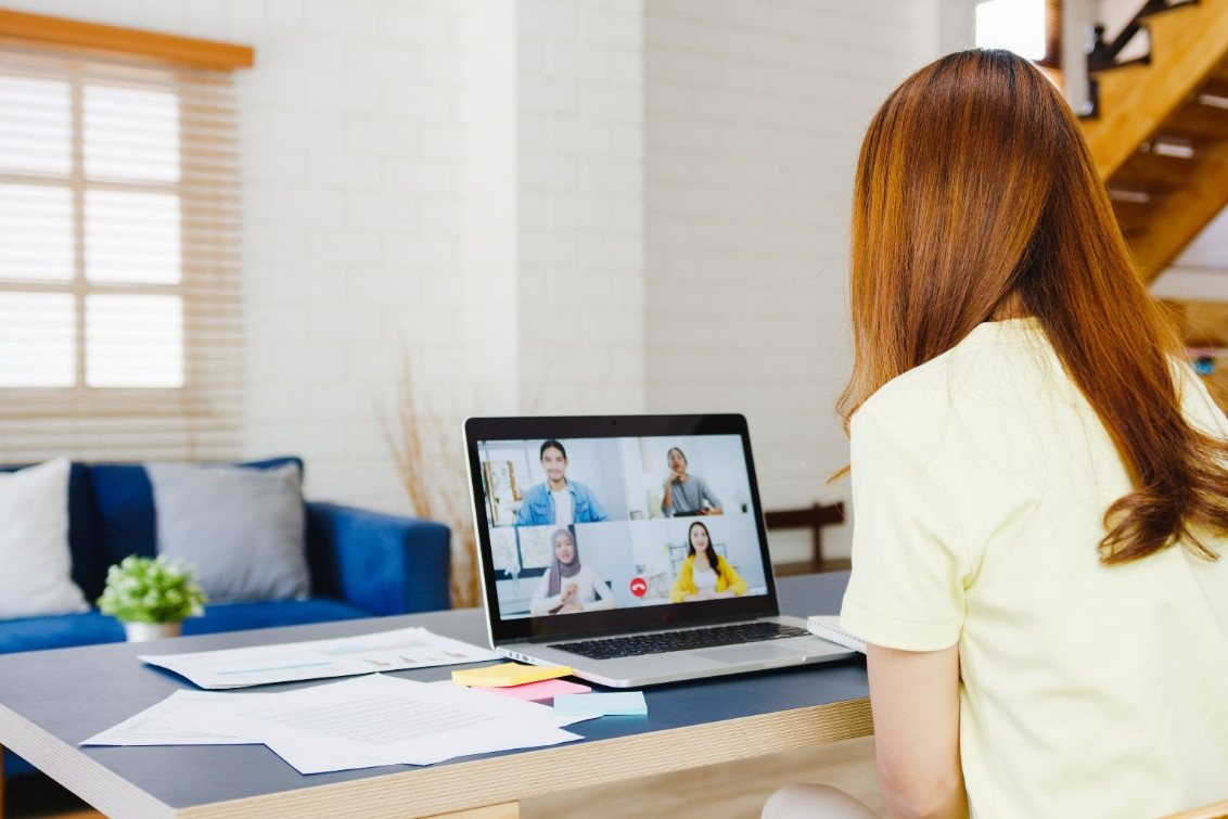 Para ahorrar energía, ordenan “home office” para empleados públicos nacionales