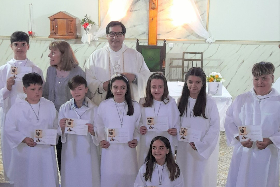 Inicio a la vida eucarística en la Capilla María Auxiliadora