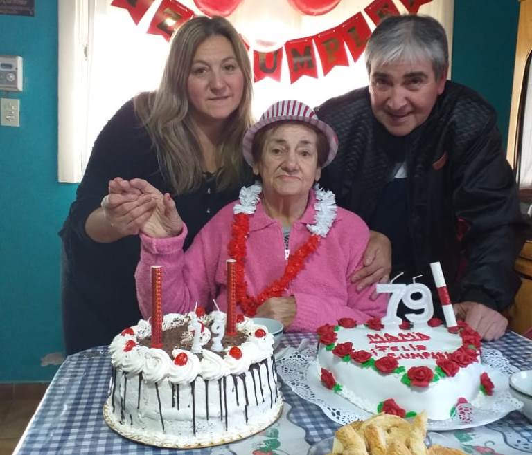 SOCIALES DE EL DIARIO: CUMPLEAÑOS Y BAUTISMOS
