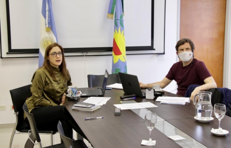Costa, Ruiz Malec y García mantuvieron encuentros con las 135 intendencias