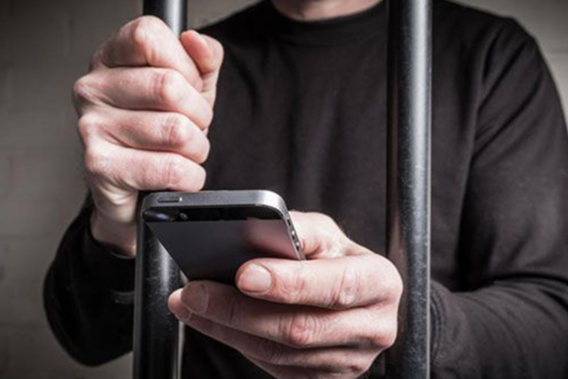 POLÉMICA: Continúa el debate por la utilización de celulares en las cárceles
