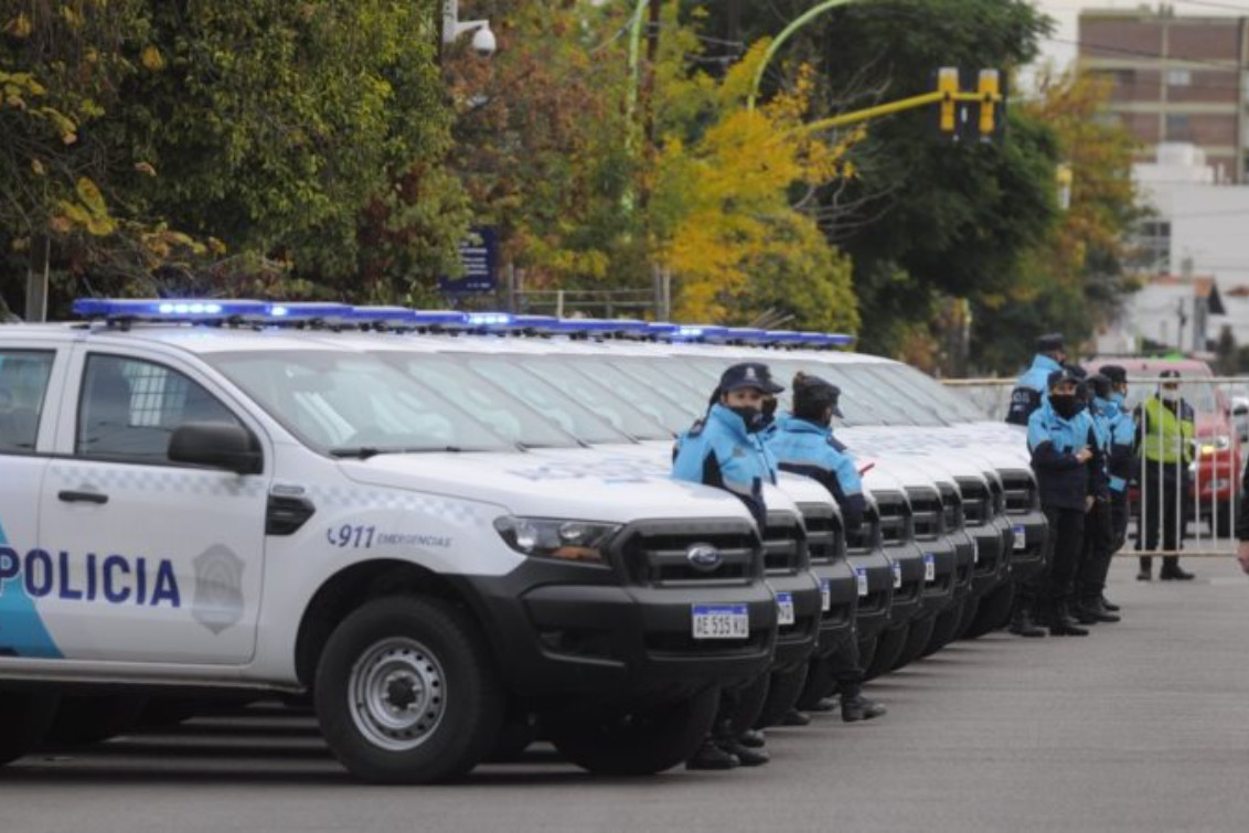 Berni entregó 60 patrulleros para la zona: Una inspección determinará cuántos corresponden a Bahía