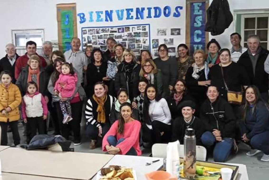 Hoy la Escuela de “El Divisorio” celebra su Centenario