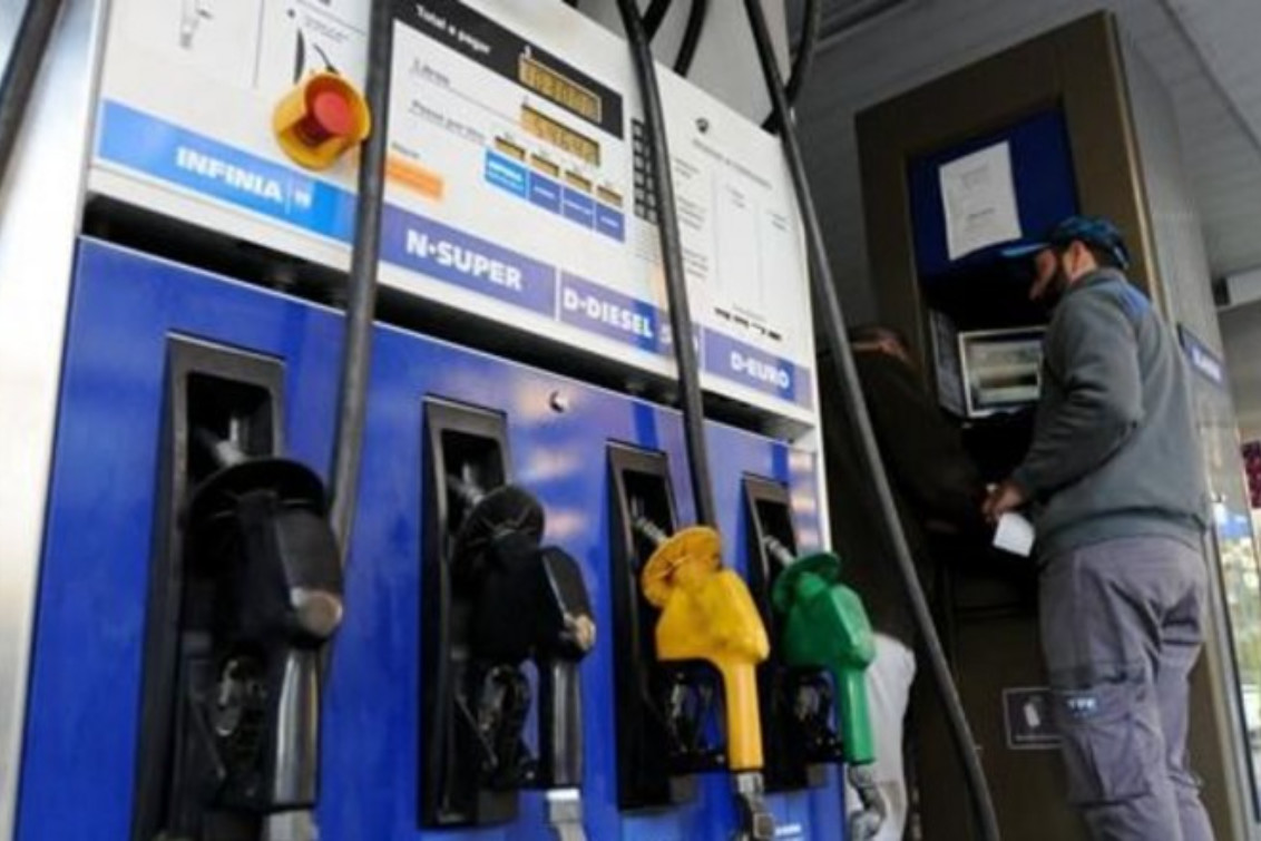 Denuncian que en el interior el gasoil ya se vende a casi $ 300