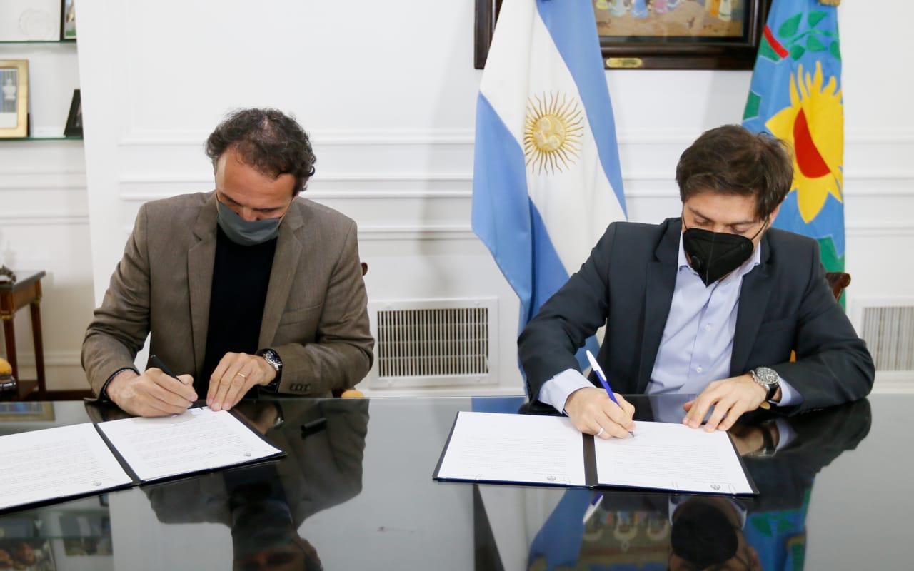La Provincia firmó convenios para obras viales y de agua y saneamiento en más de 40 municipios