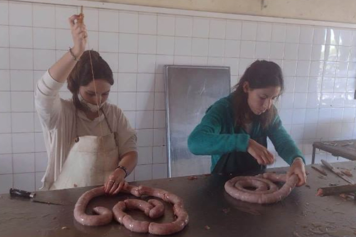ELABORACIÓN DE CHORIZOS FRESCOS Y REUNIÓN DE CEPT PROVINCIAL