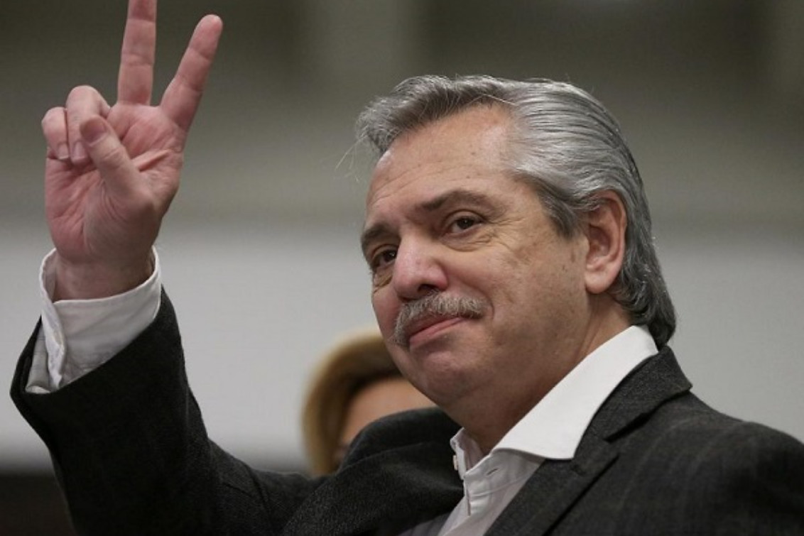 EL PJ oficializó la lista de Fernández y rechazó la de Rodríguez Saá