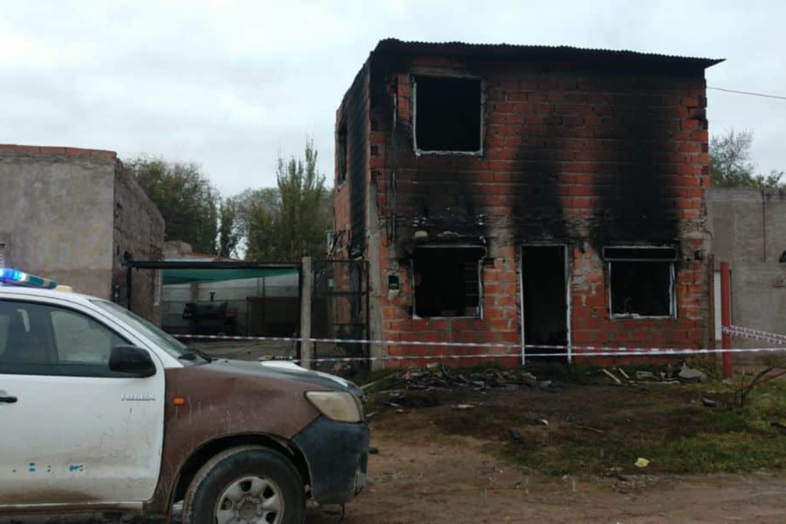 BAHÍA BLANCA: Salvó a su hijo y luego murió en el incendio