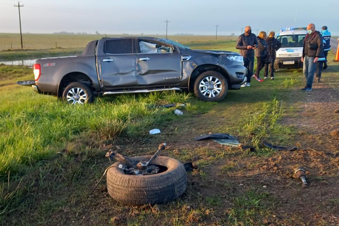 Chocaron un auto y una camioneta en el kilómetro 280 de la Ruta Nacional Nº 3